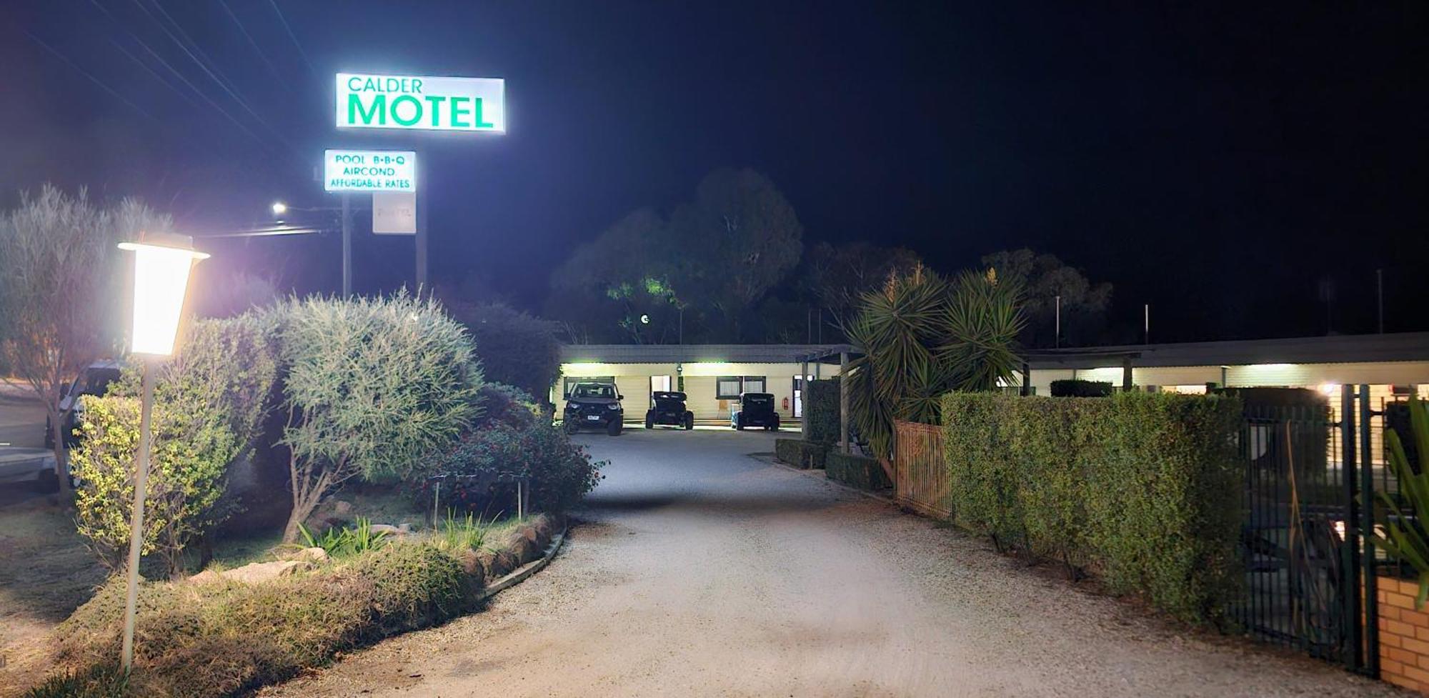 Calder Family Motel Бендиго Экстерьер фото