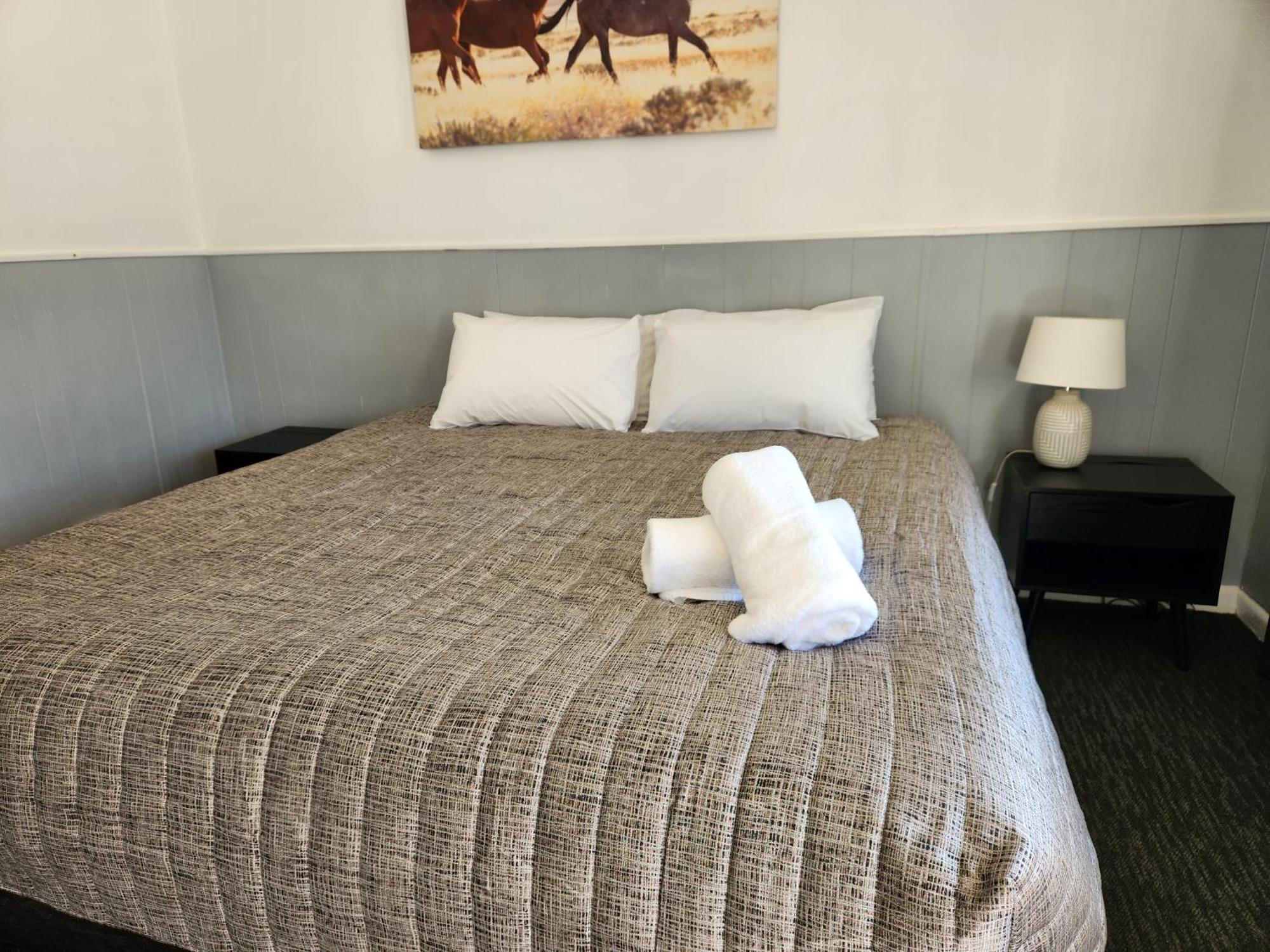 Calder Family Motel Бендиго Экстерьер фото